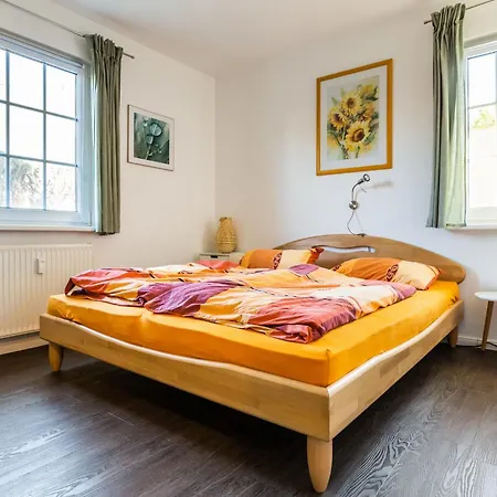 Gele Hus 1 Apartament
